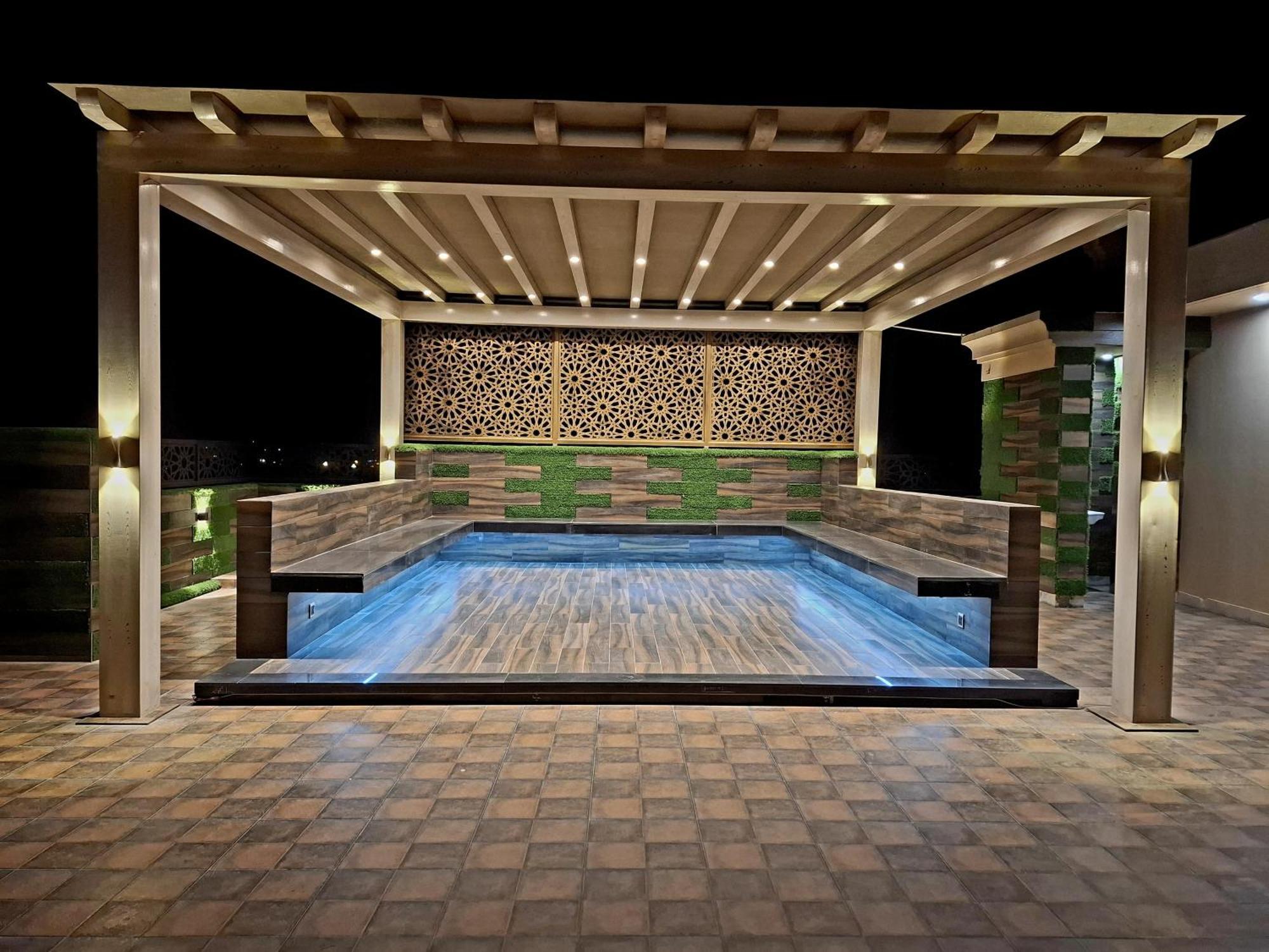 Royal Galaxy Hotel & Residence - Near Islamabad International Airport & Motorway Exterior photo