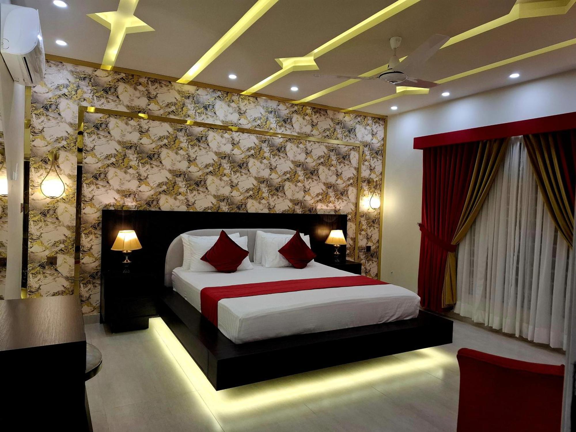 Royal Galaxy Hotel & Residence - Near Islamabad International Airport & Motorway Exterior photo